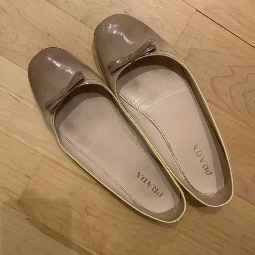 Prada ballerinas - Picture 1 of 3